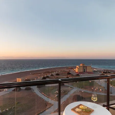 Cactus Hotell 4*