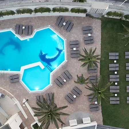 فندق Cactus 4*