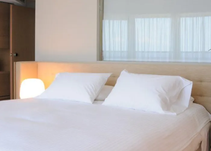 Cactus 4* Rhodes City