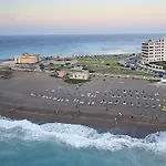 Hotel Cactus 4*